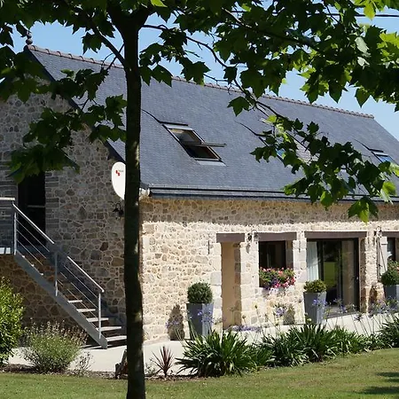 A L'oree Du Bois Bed & Breakfast